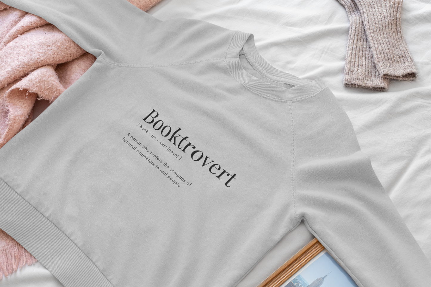 Booktrovert Sweatshirt