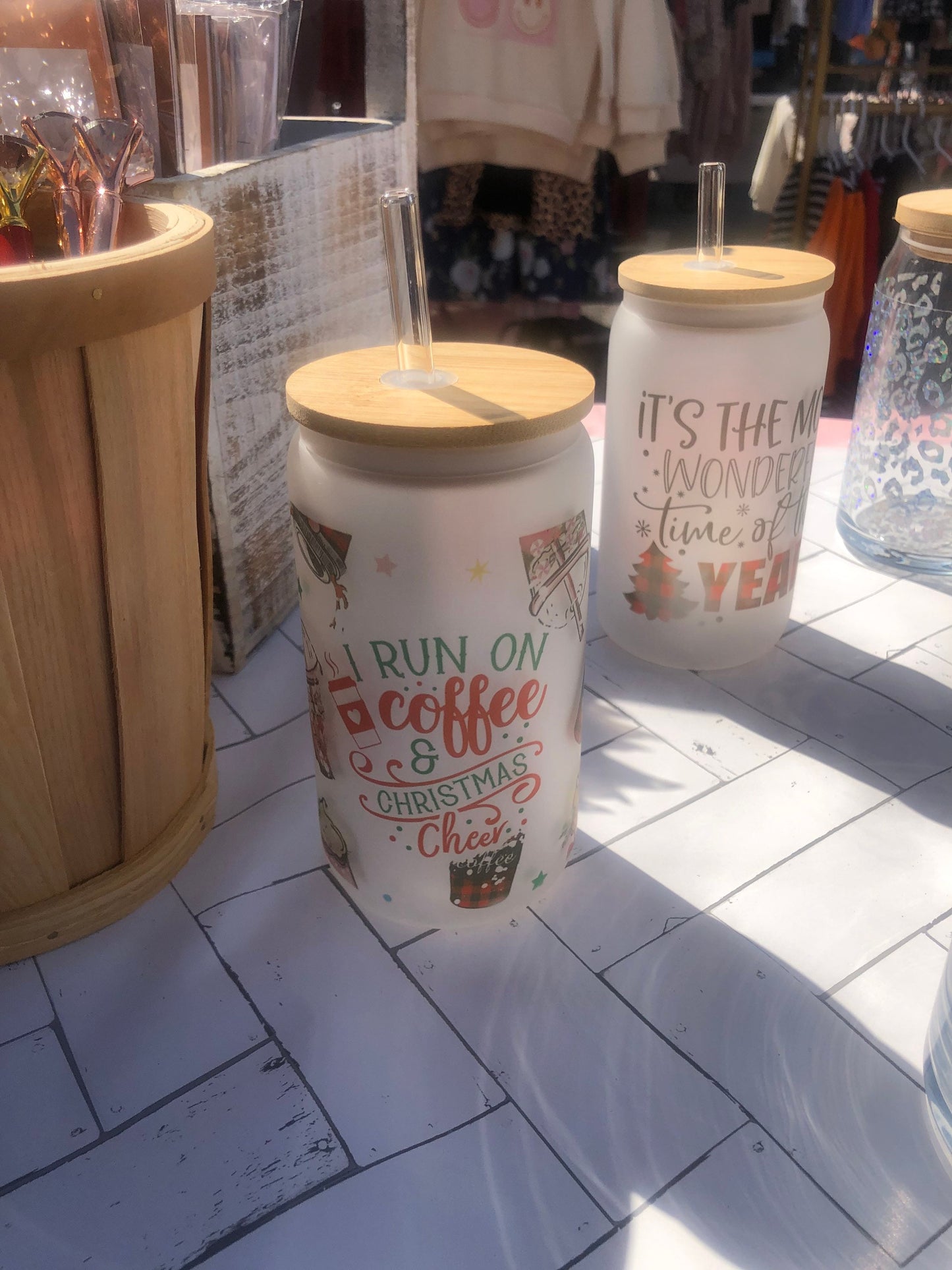 I run on coffee and Christmas cheer 13oz Beer Can Glass cup